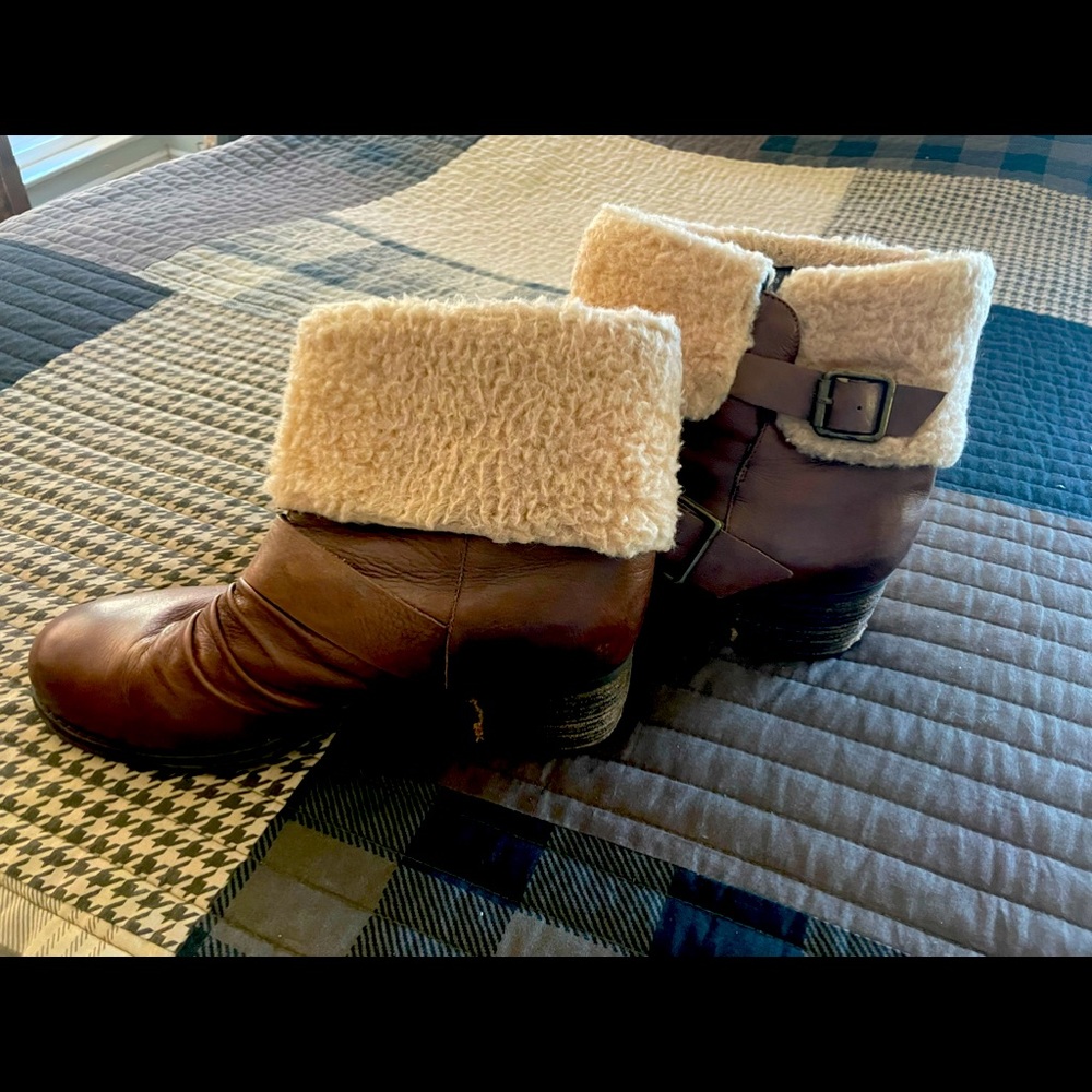 Walking.Co booties